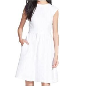 Cynthia Steffe Textured Floral Metallic Cap Sleeve Dress Size  8 Ivory Cream